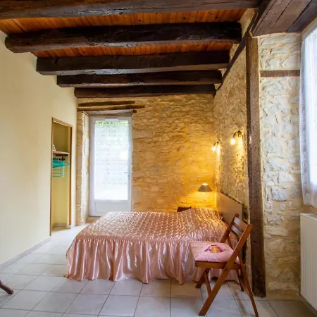 Maison En Pierres Avec Jardin Clos, Proche Grotte De Tourtoirac, Equipements Bebe, Animaux Acceptes. - Fr-1-616-280 *