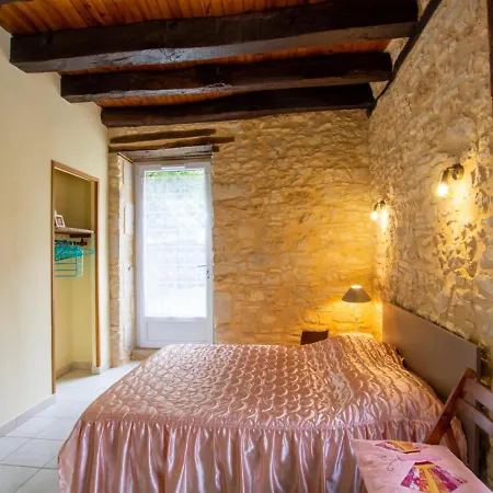 Maison En Pierres Avec Jardin Clos, Proche Grotte De Tourtoirac, Equipements Bebe, Animaux Acceptes. - Fr-1-616-280 Ferienhaus *