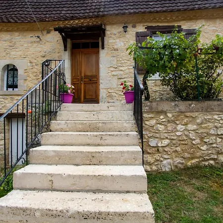 Charmante Maison En Pierre Avec Jardin Clos, - Fr-1-616-280
