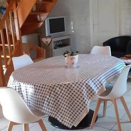 Charmante Maison En Pierre Avec Jardin Clos, - Fr-1-616-280 Tourtoirac